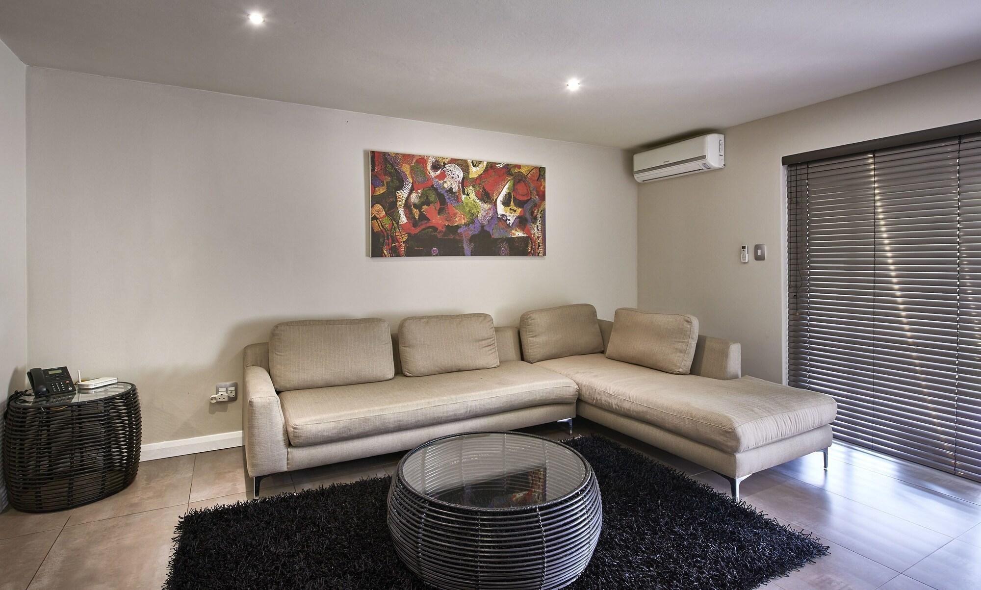 Dynasty Forest Sandown Self Catering Hotel Joanesburgo Exterior foto