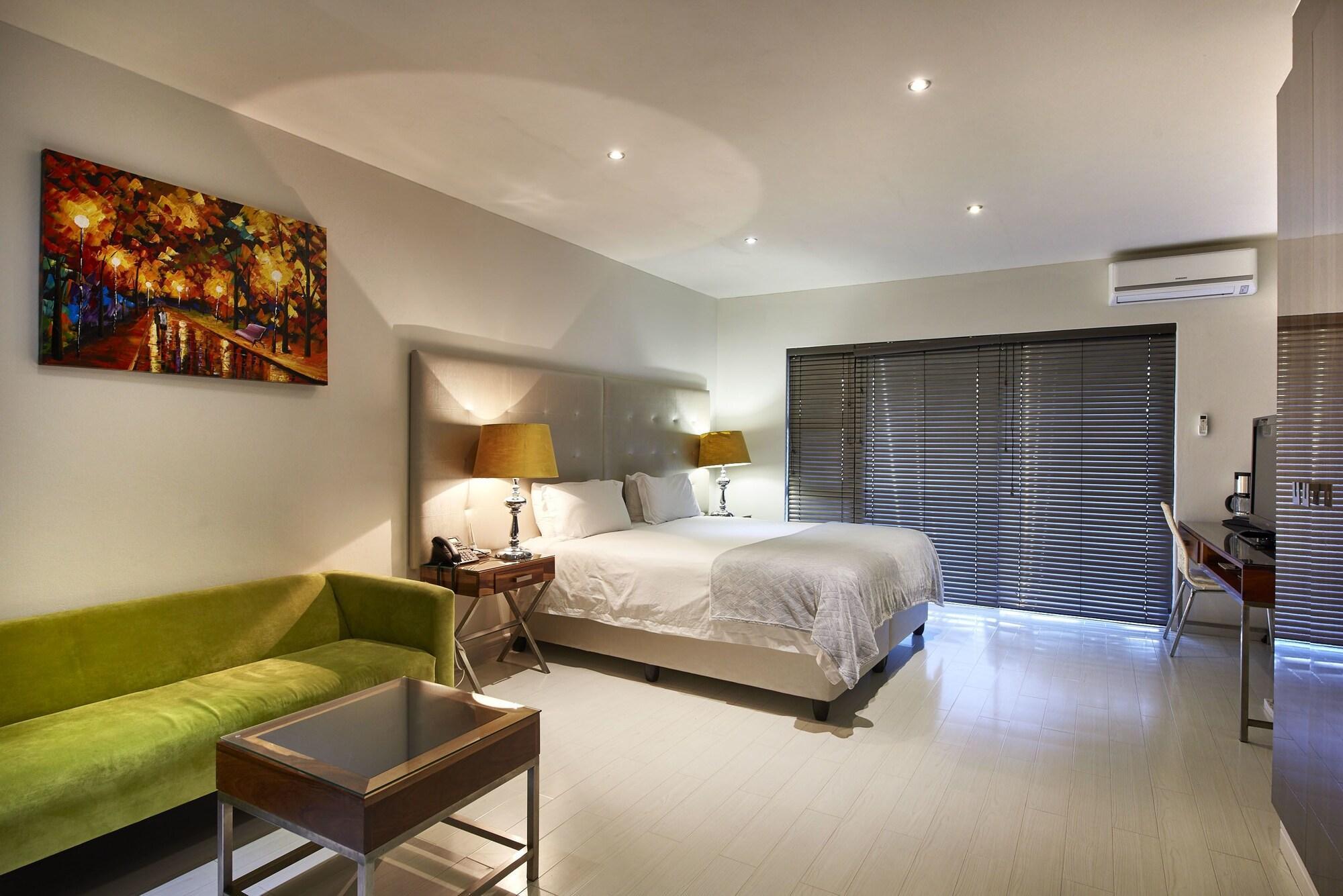 Dynasty Forest Sandown Self Catering Hotel Joanesburgo Exterior foto